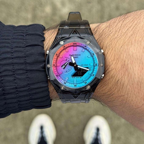G-SHOCK new 2025 negro tablero azul-rosado