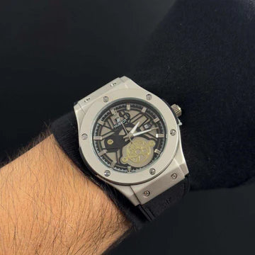 HUBLOT Big Bang 2025 Negro Tablero Negro - Plateado